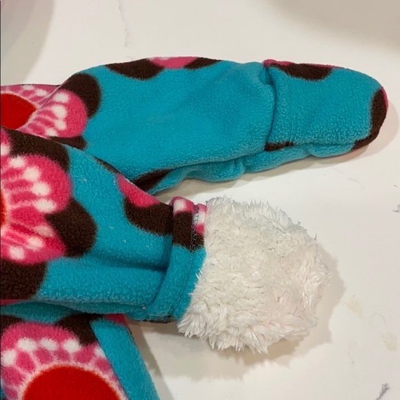 Old Navy floral bunting suit 0-3mo - Picture 6 of 7